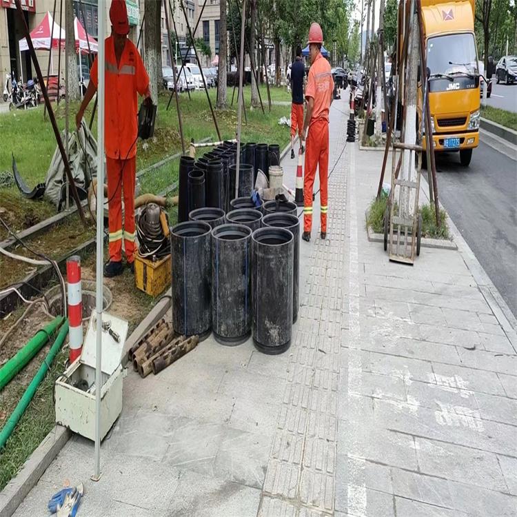 育才镇管道短管置换修复